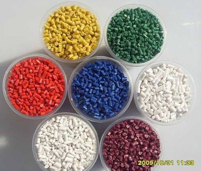 廠家直銷深灰色PP再生塑料顆粒（聚丙烯）及PS再生料優勢解析